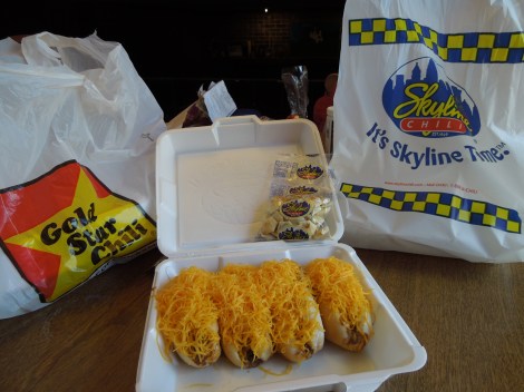 which-is-better-Blind-taste-test-Gold-Star-Skyline-Chili-Cheese-Coney-Hot-Dogs