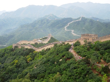 Which trail to choose on Great Wall of China Mutianyu or Badaling