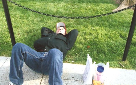 A re-enactment of the World's Best Dad.