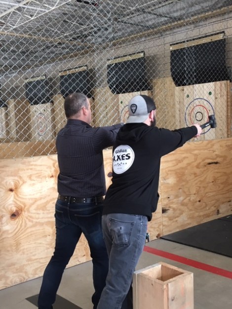 Instructions-axe-throwing-Urban-Axes-Cincinnati
