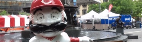 things-to-do-in-Cincinnati-Mr. Redlegs-mascot-Reds-Fountain-Square-Cincinnati