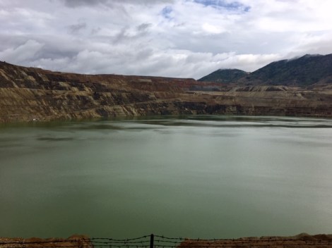 Toxic-waste-Berkeley-Pit-Viewing-Platform