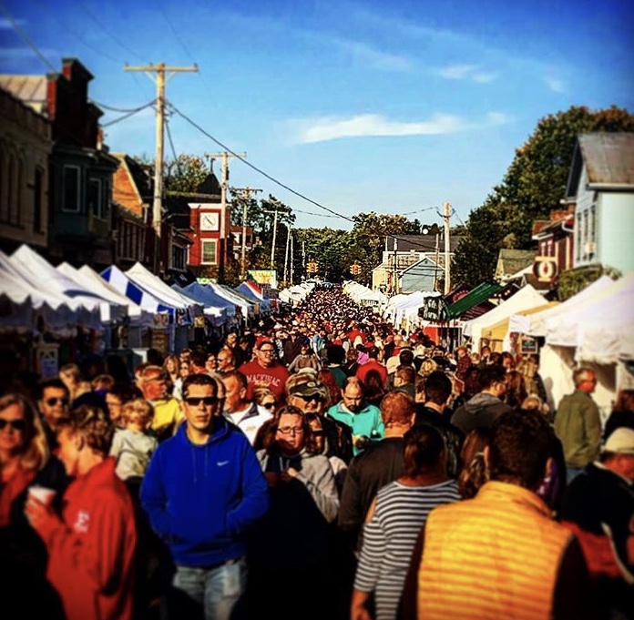 Crowds at Waynesville's Sauerkraut Festival
